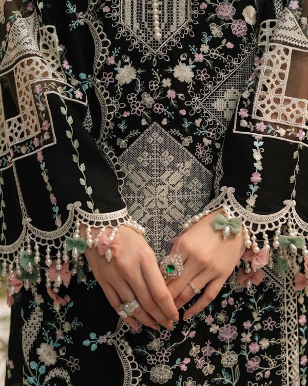 Midnight Elegance – Heavy Embroidered Lawn suit with Cutwork Chiffon Dupatta