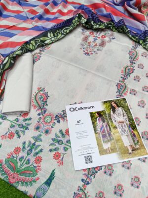 Premium Printed Lawn Suit 3 Piece – Pure Lawn Shirt, Trouser & Voile Dupatta