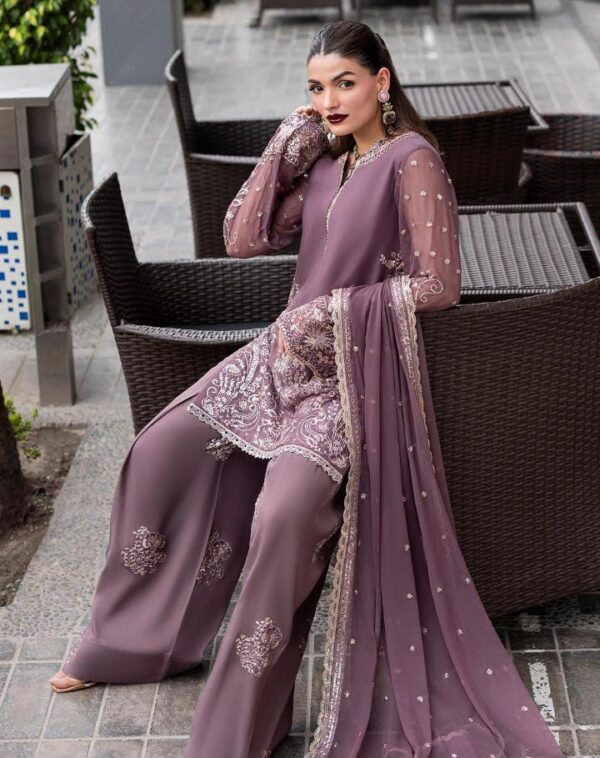 Afsafa Mauve Chiffon Embroidered 3 Piece Suit