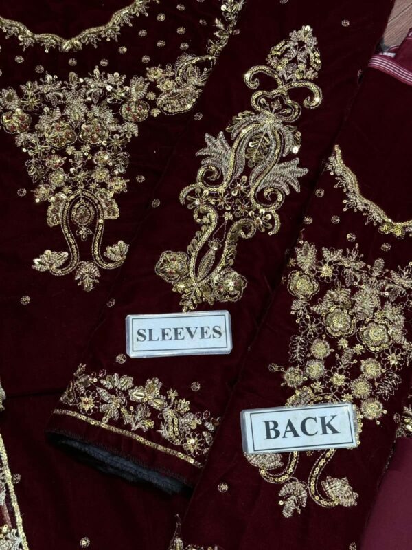 Afsafa Maroon Embroidered Lawn 3 Piece Suit